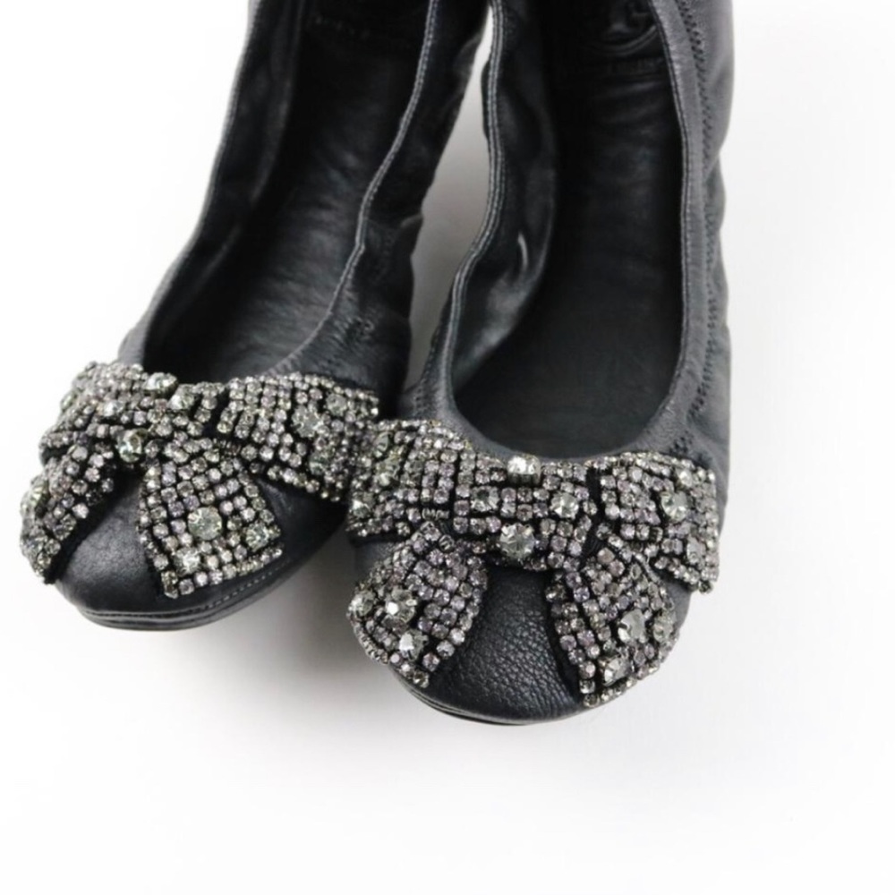 Tory burch flats w/ Rhinestone bow Size 5.5